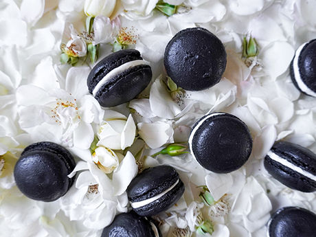 Black Velvet Macarons