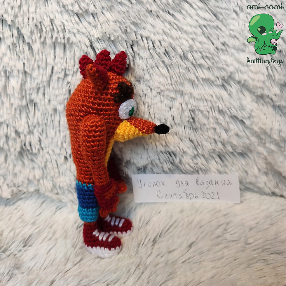 Миниатюра: Креш Бандикут 🦊