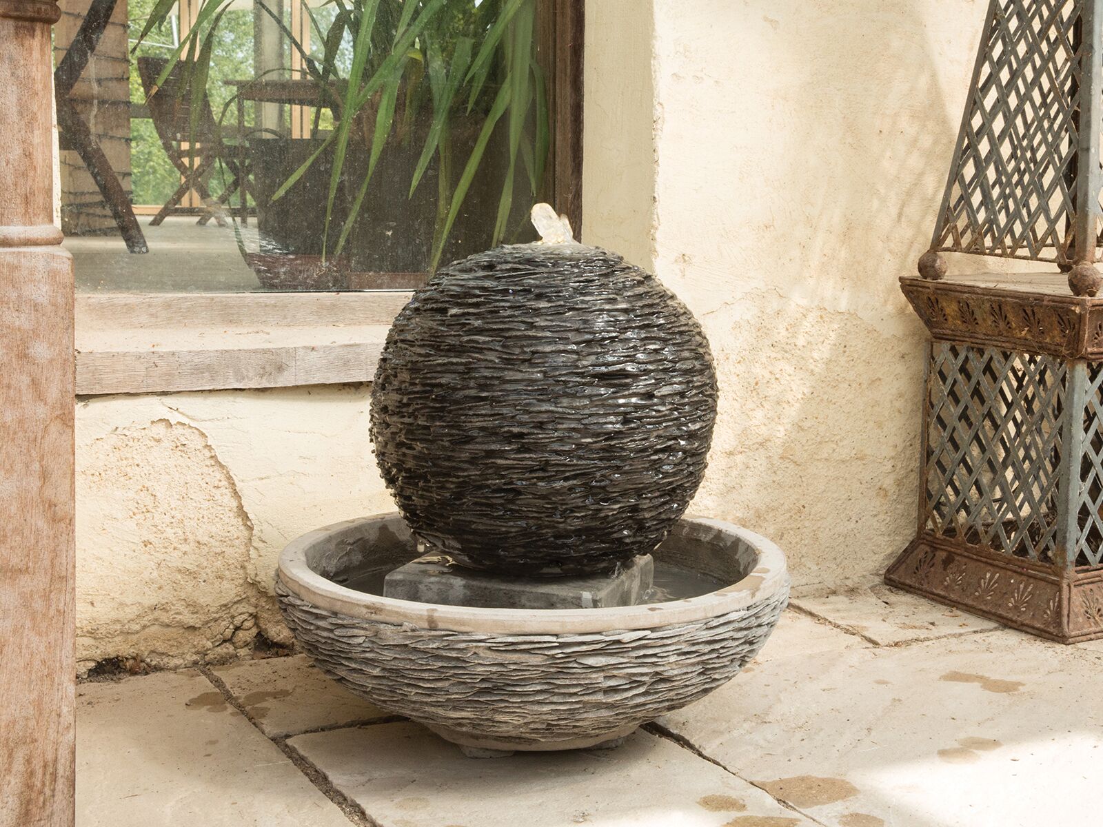 Sphere Lagoon Water Feature