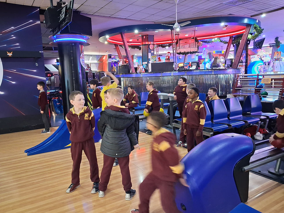 2nd Class Goes Bowling