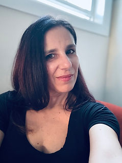Vicky Dennis.png