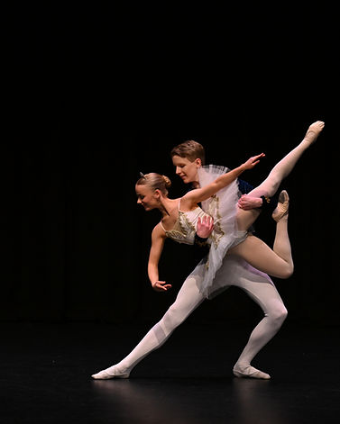 801239-q1.my_20_photo_download_edited.jpg