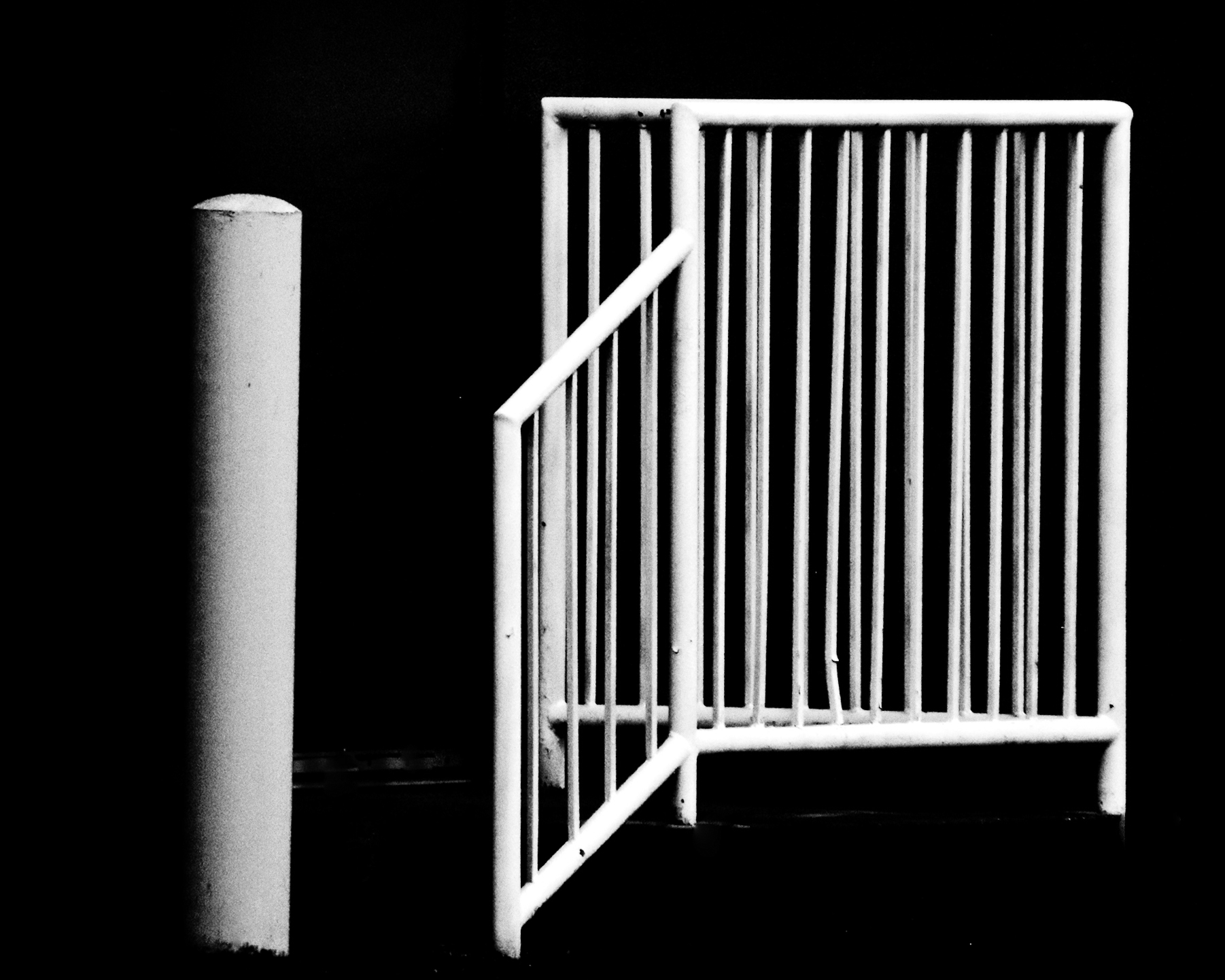 Graphic Black &White, Norma Woodward