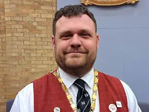 Milton Keynes welcomes youngest mayor