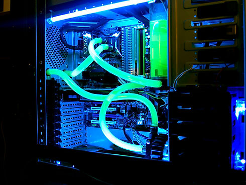 building-a-custom-pc-is-a-lot-of-fun-but-maybe-dont-start-with-a-water-cooling-system.jpeg