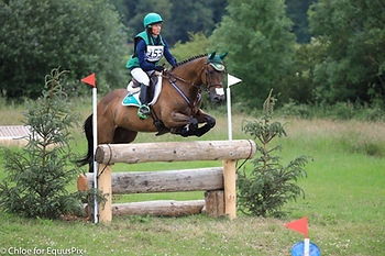 153_Sarah_Ennis_with_Stellor_Quick_Chang