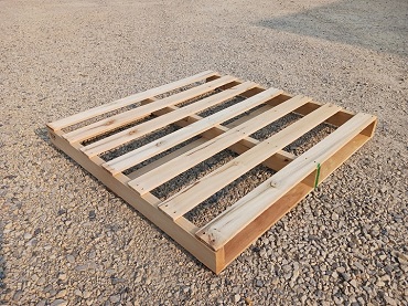 45 x 45 2-way pallet for sale
