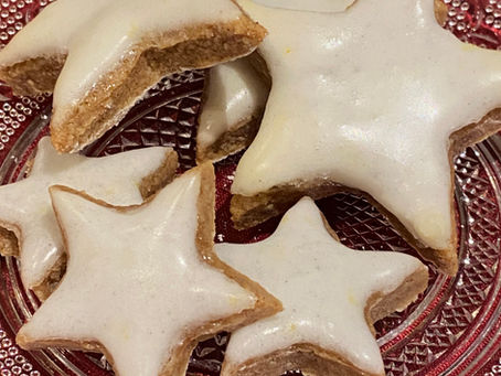 Zimtsterne (German Cinnamon Stars)