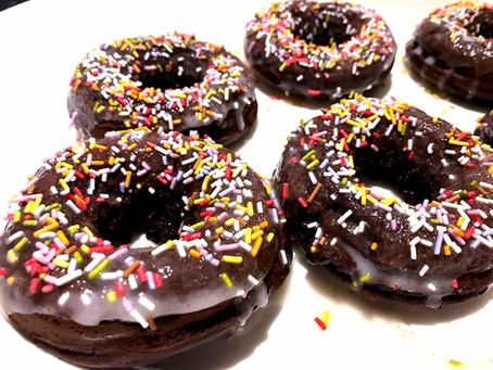 Easy Chocolate Glazed Donuts