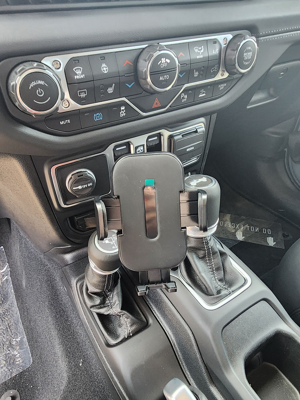 Thumbnail: Jeep Wrangler Phone Mount