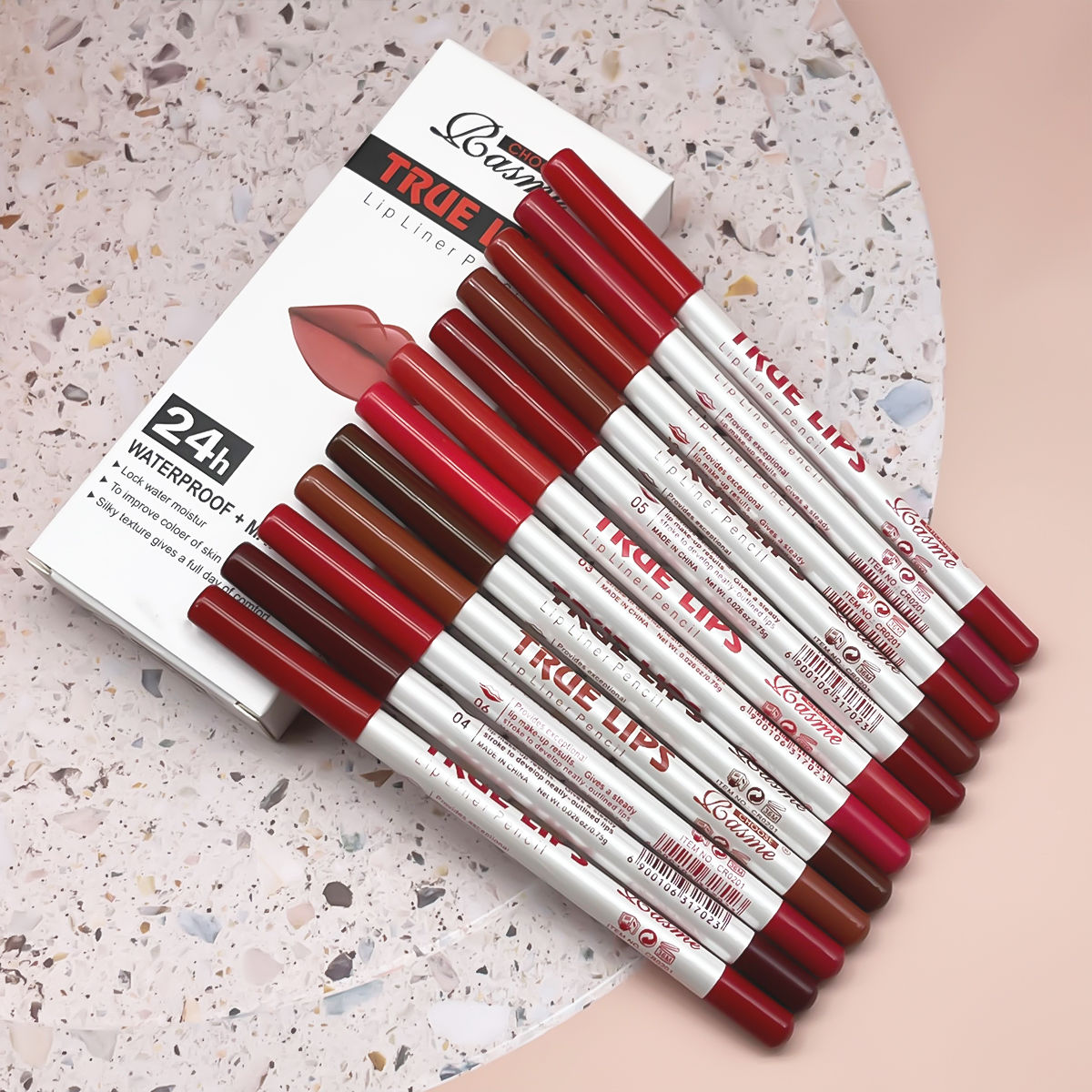 Conjunto com 12 peças de batons de longa duração.