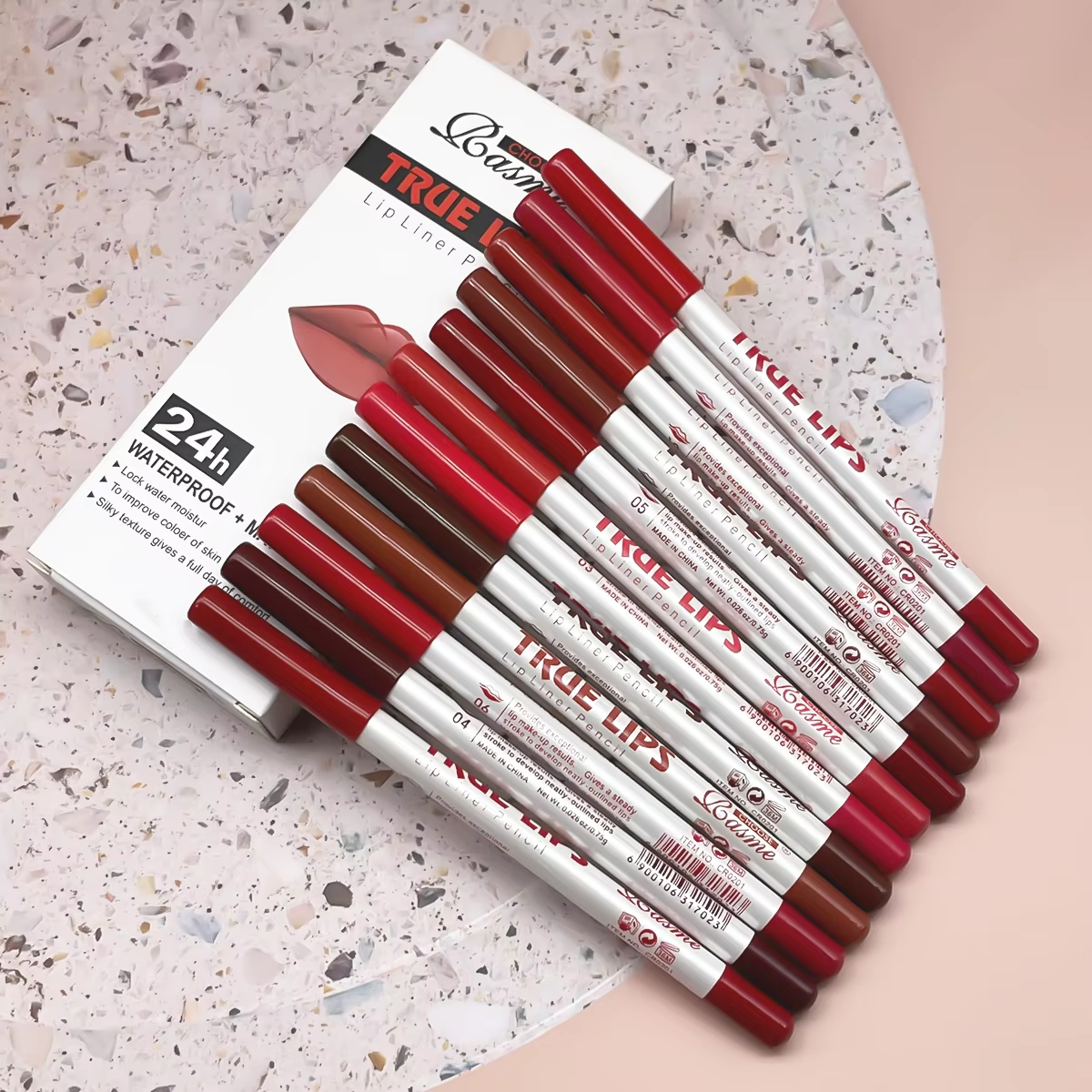 Conjunto com 12 peças de batons de longa duração.