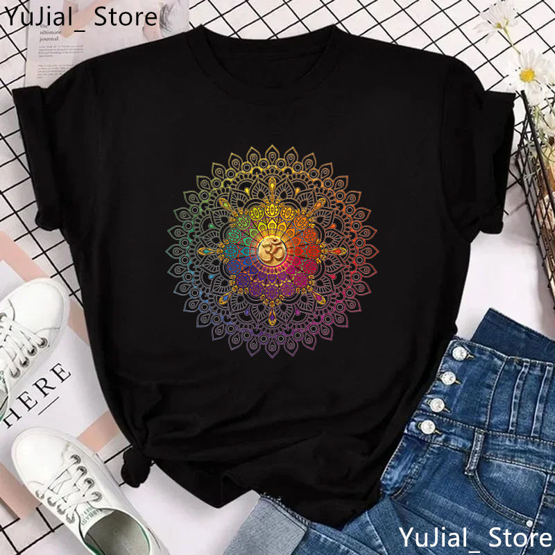 Miniatura: Camiseta feminina Yoga. Macia e delicada, uma excelente opção para o verão. 