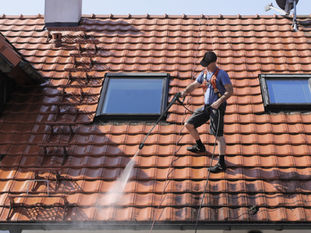 What is the Difference Between Roof Restoration and Repair?