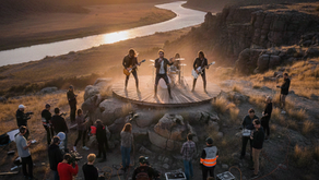 楽曲の熱量を視覚化する：ミュージックビデオにドローン空撮を導入するメリットと演出術