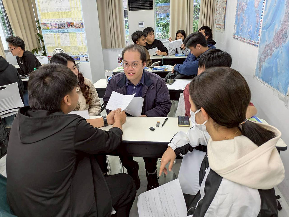 テーマは旅行計画、何とか話がまとまったようです。このグループはどこへ行くのかな?