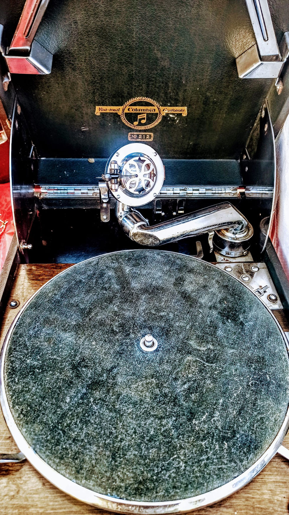 Miniatura: Columbia 212