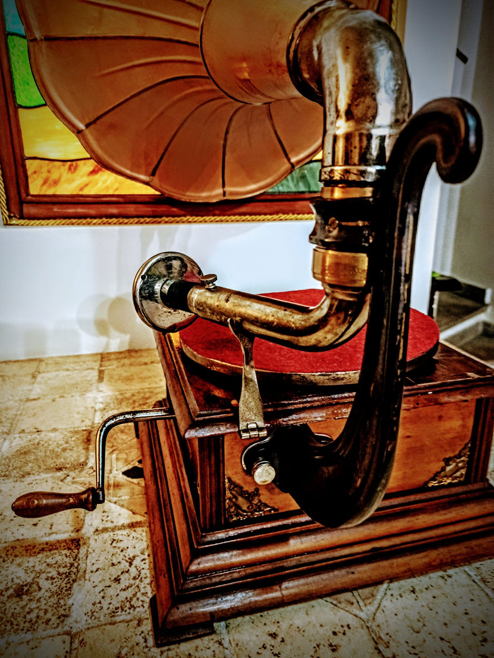 Thumbnail: Pathefono Perfection