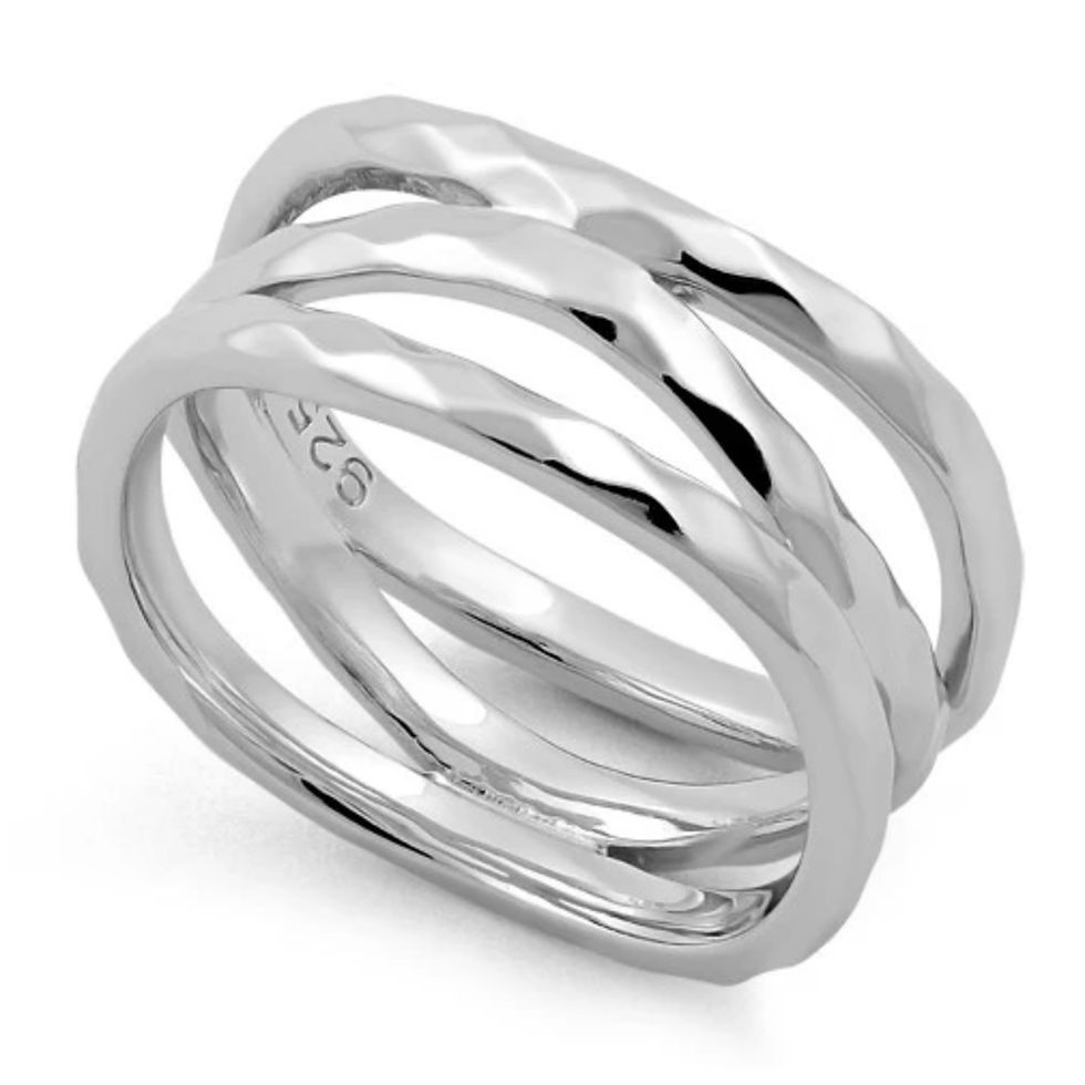 Thumbnail: Wavy Hammered Ring