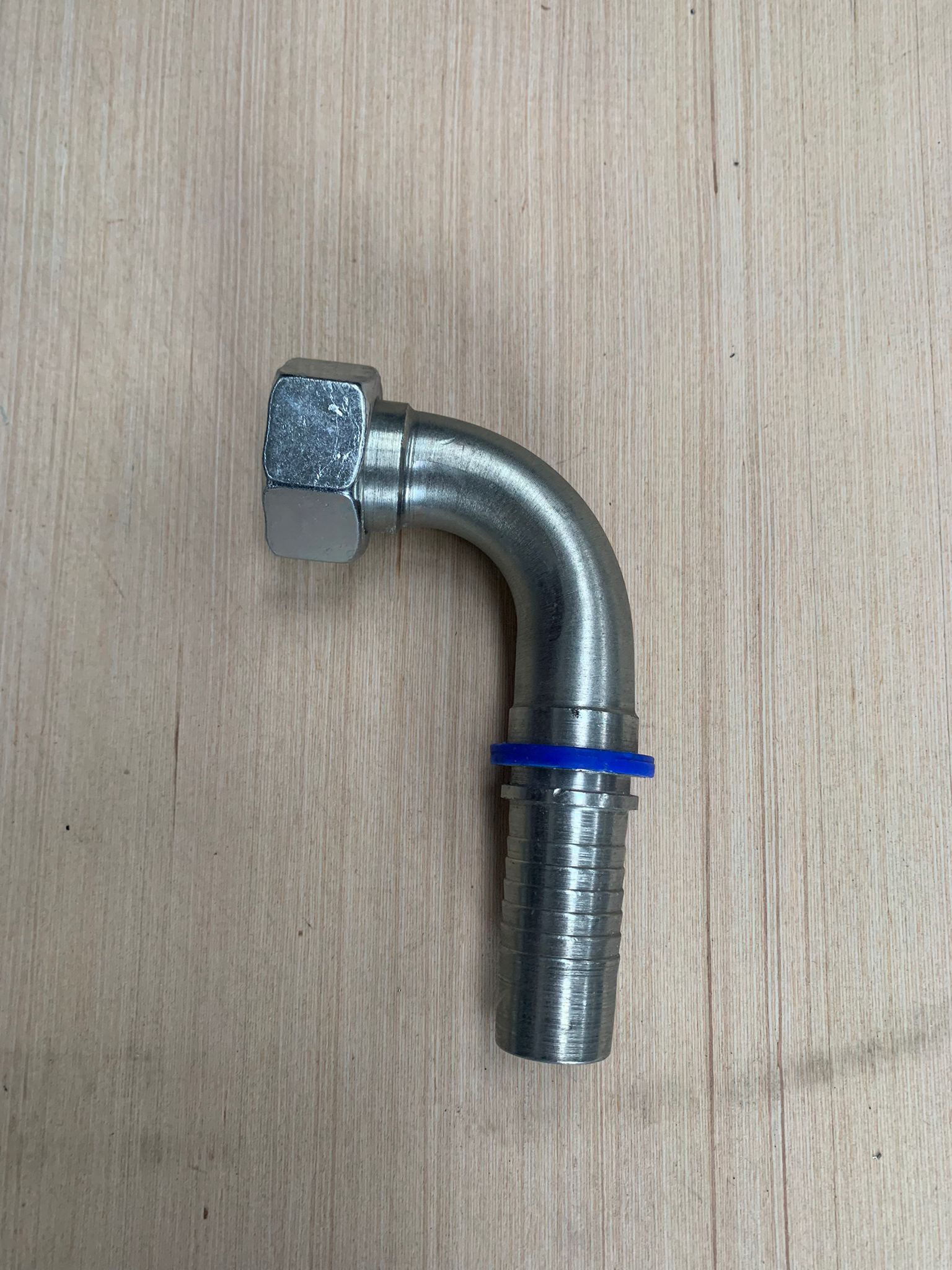 HOSE TAIL - 28L x 1" - 90° - FEMALE - CARBON STEEL