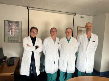 Equipe robot chirurgico.jpeg