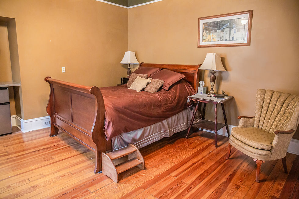 Pine Tree Room