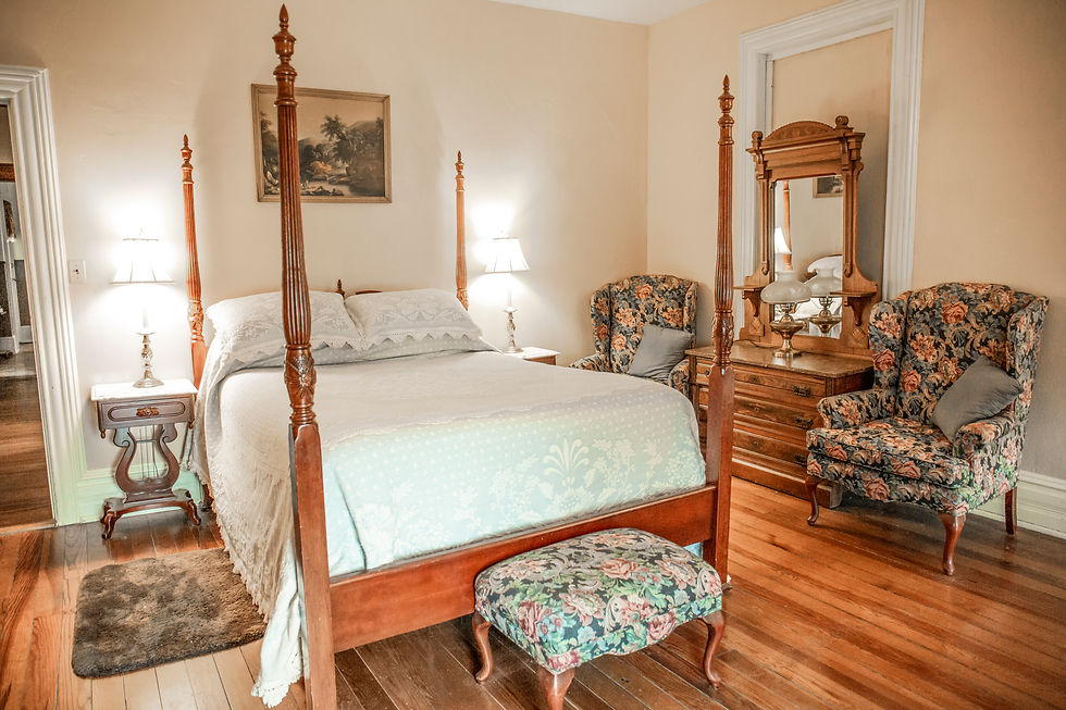 Walnut Tree Room
