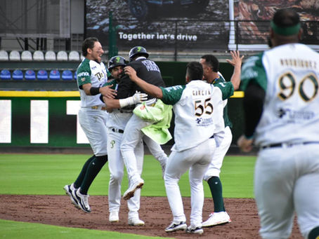 EL CAMPEÓN ATERRIZA EN LA VERDE ANTEQUERA