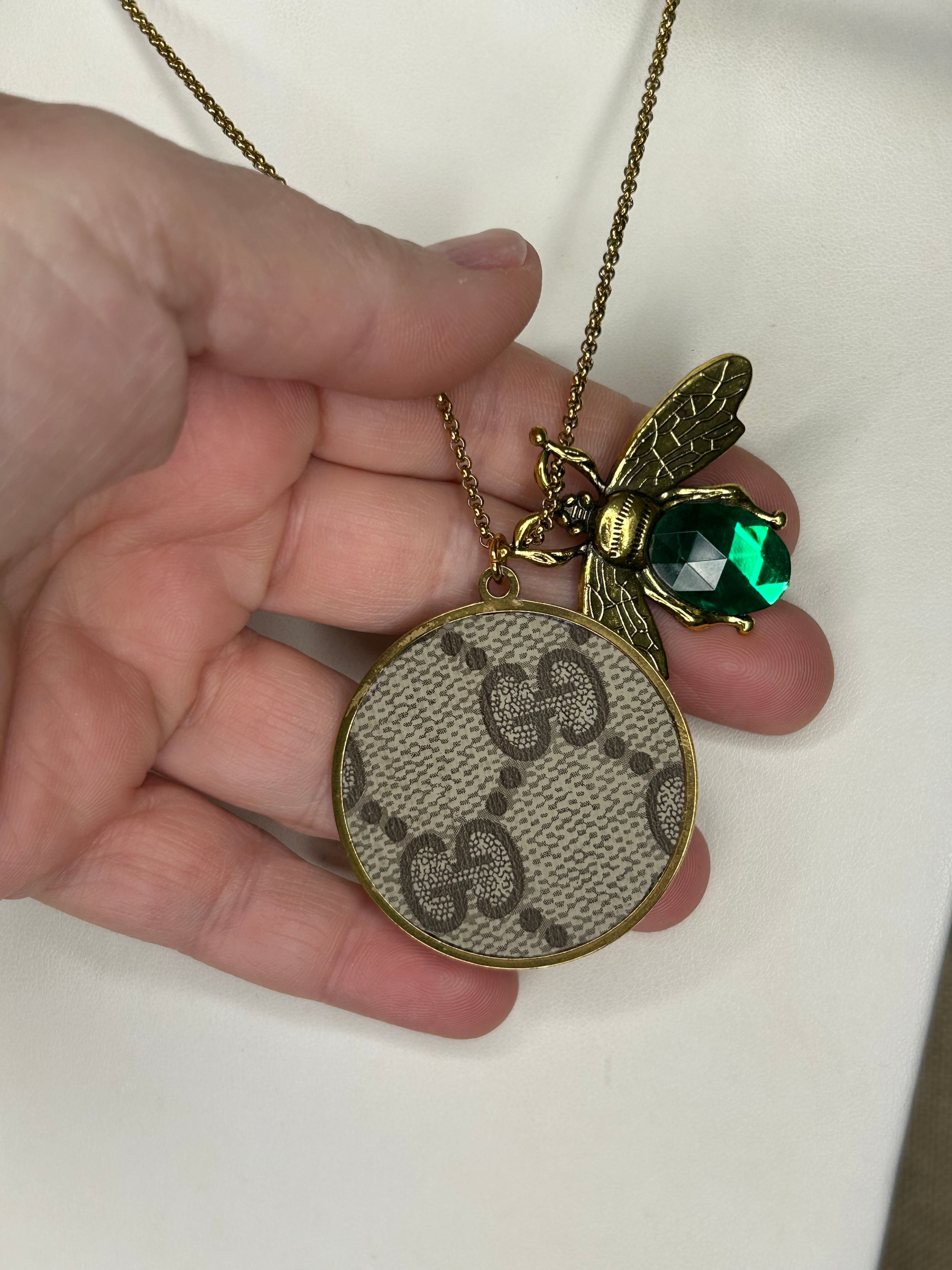 Upcycled pendent and necklace