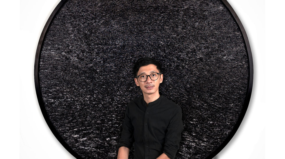 Portrait BAo assis Crossing 14.jpg