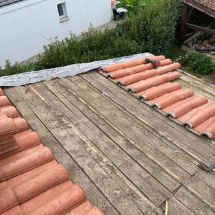 Remplacement complet de toiture à Saint-Étienne – rénovation par MT Couverture