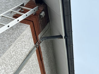 Habillage dessous de toit PVC à Champdieu