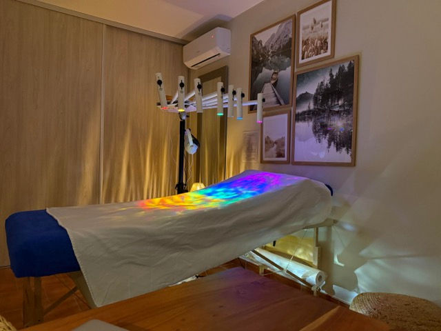 Dispositif LineQuartz et ambiance de séance de relaxation à Brignoles