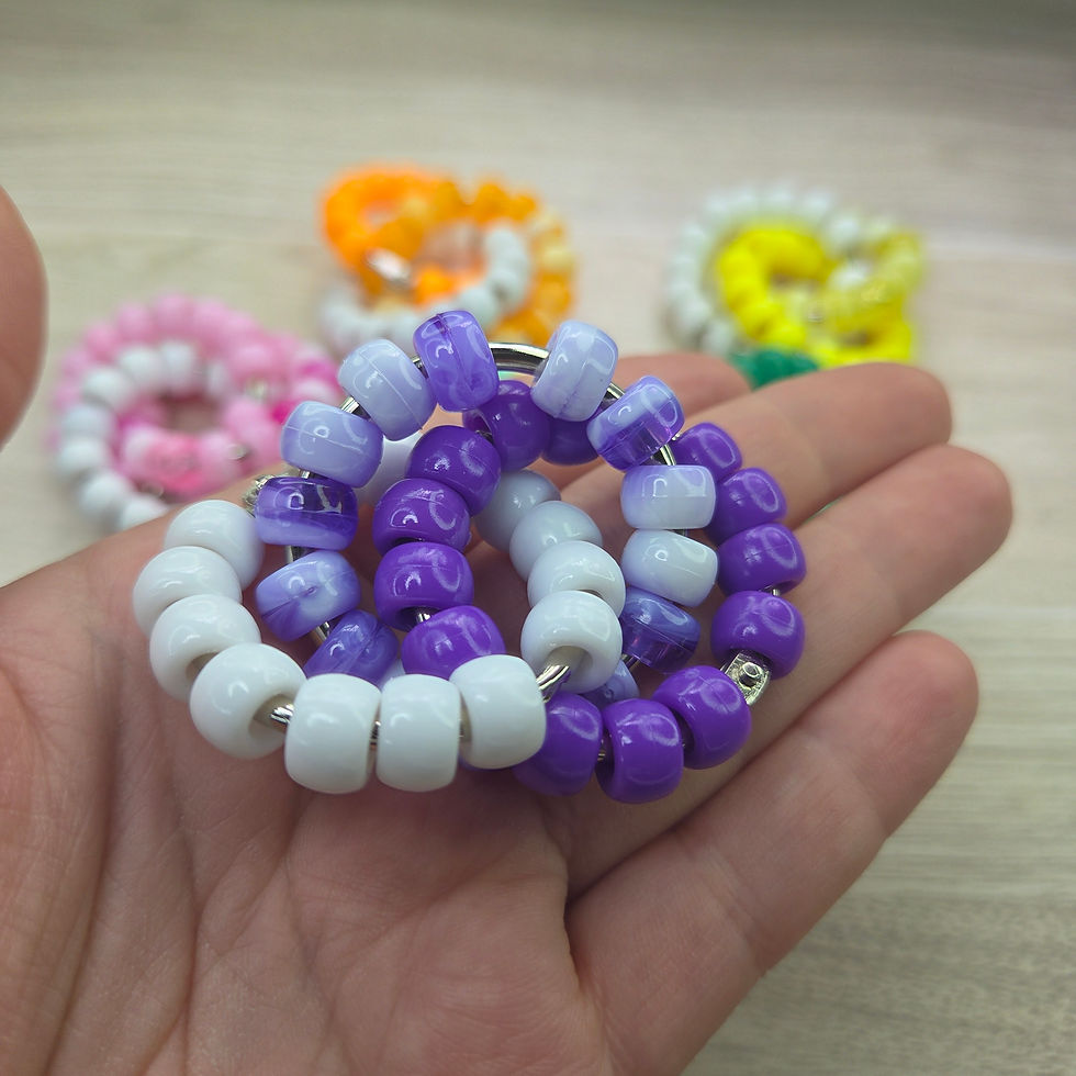 Thumbnail: Marble Mobius Loops