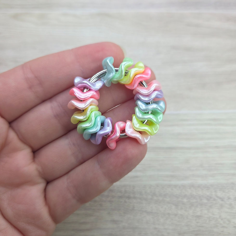 Thumbnail: Pastel Wavy Loop Fidgets