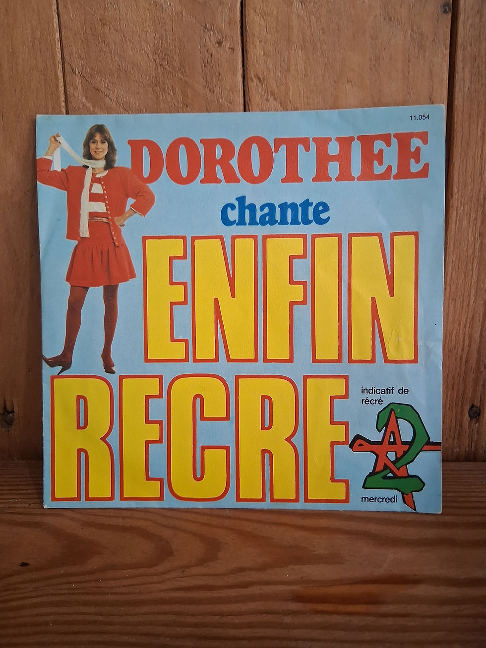 Vinyle 45 tours Dorothée 'Enfin Récré A2', disque vintage pour collectionneurs ou amateurs de musique rétro pour enfants