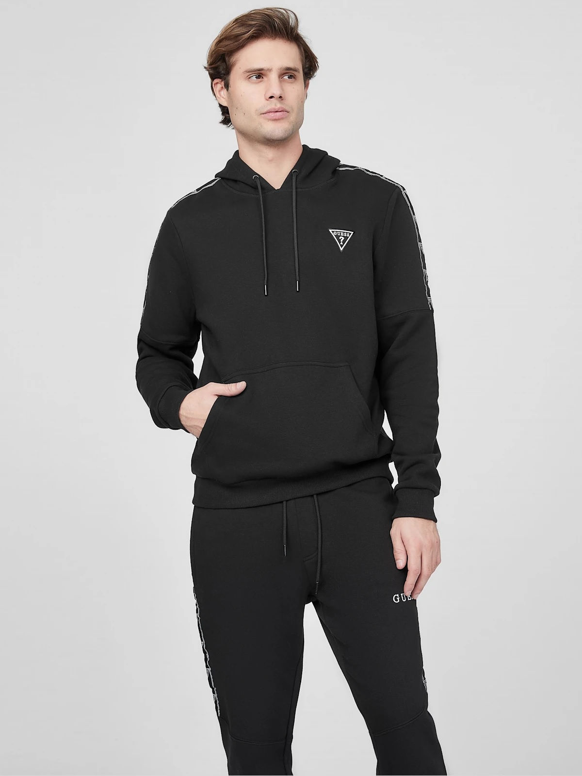 Polera Guess Lark Logo Hoodie