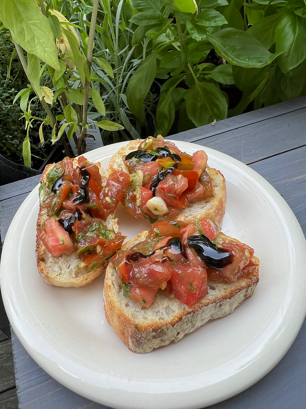 Tomato Basil Bruschetta | Appetite for Life
