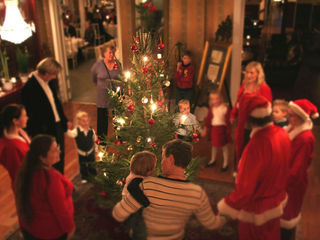 Share the love of God this Christmas...