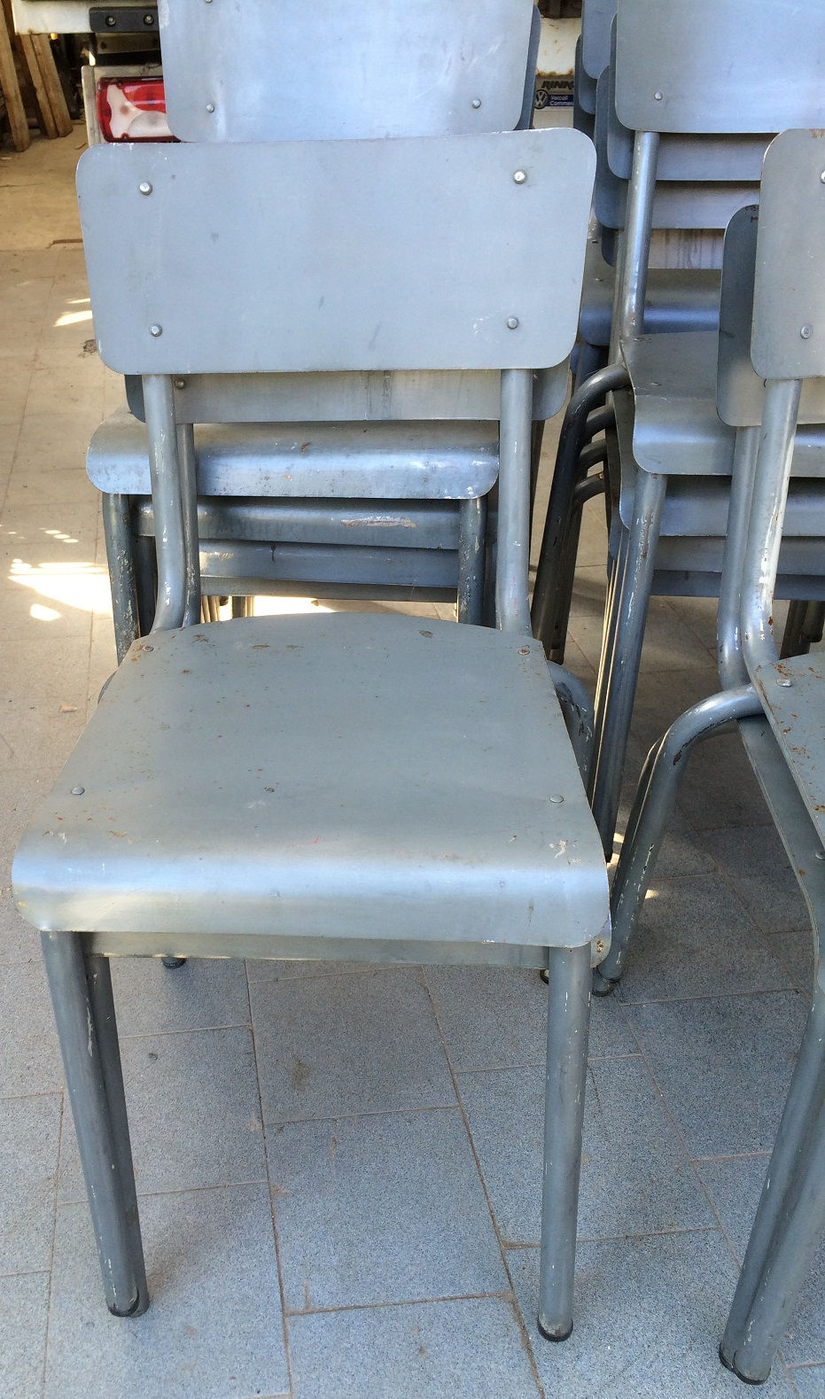 Sedia da scuola in metallo