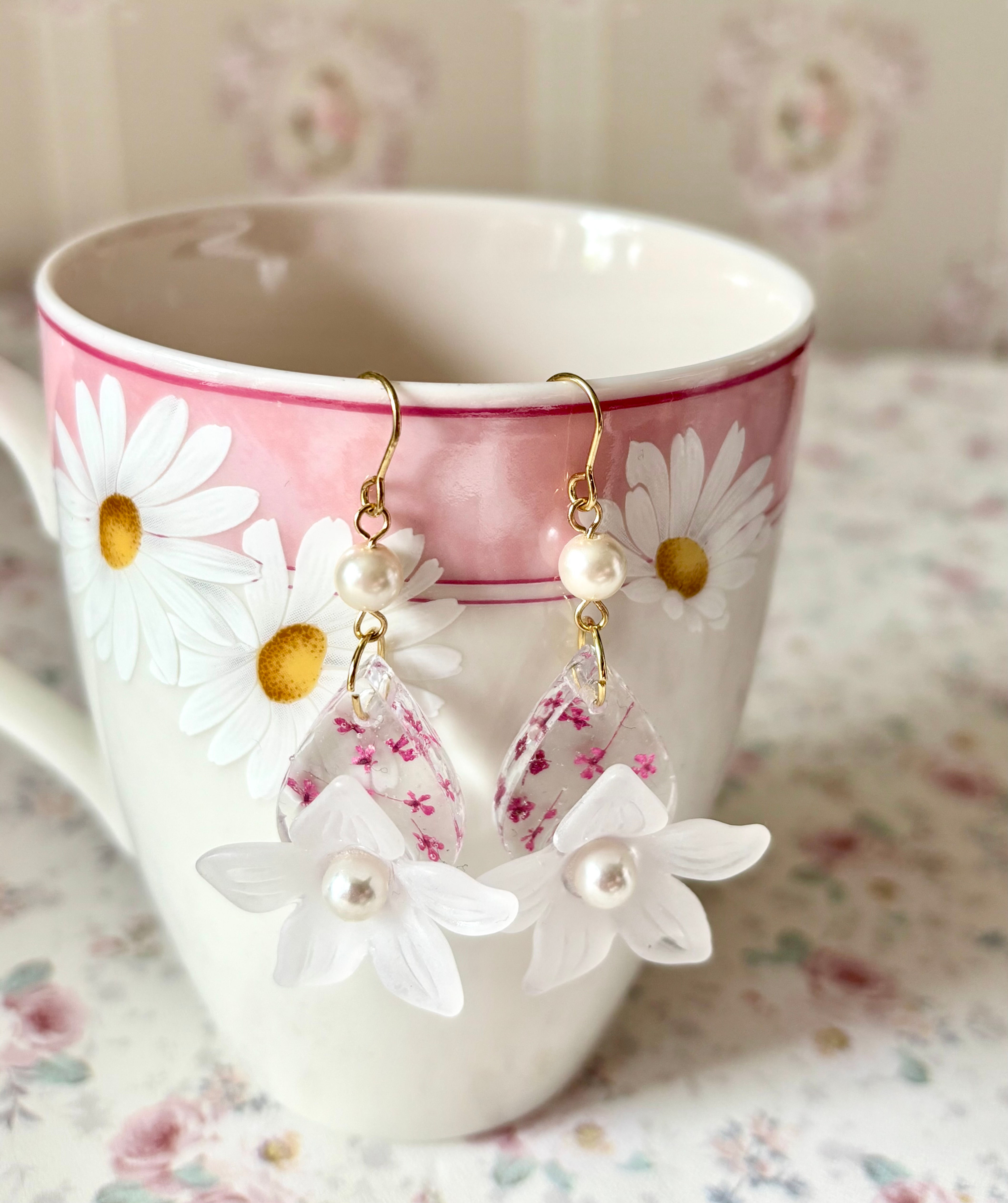 花の雫レジンピアス