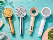 Best shower filters for hard water UK including Hello Klean, Curo Skin, Picki Niki and Cobbe side by side