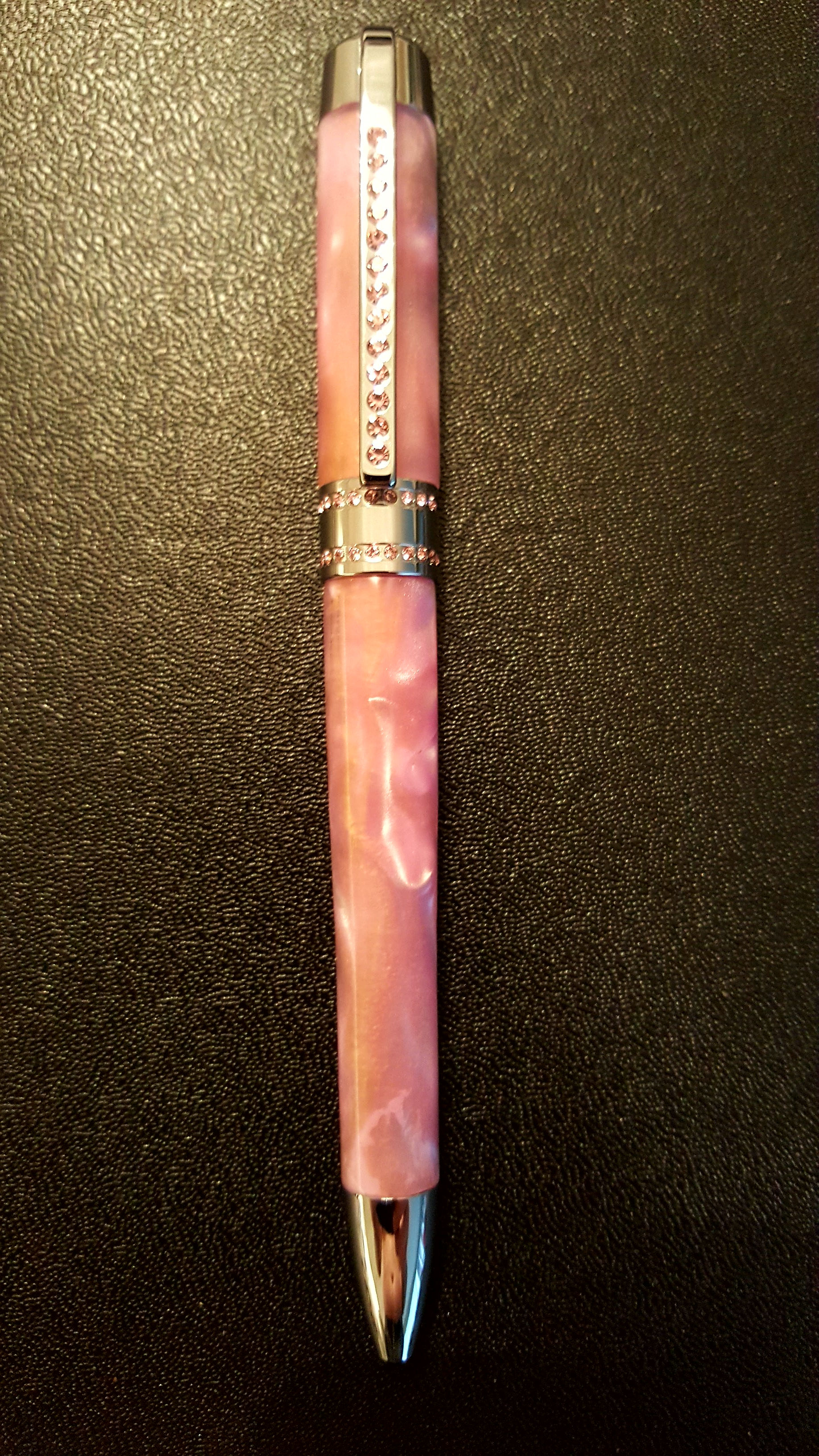 Princess Pen in Hot Pink Aquapearl Acrylic