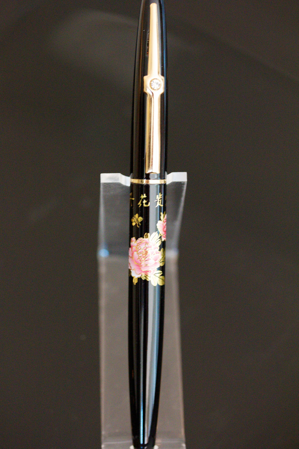 Thumbnail: Japanese Fountain Pen in Black Floral Acrylic