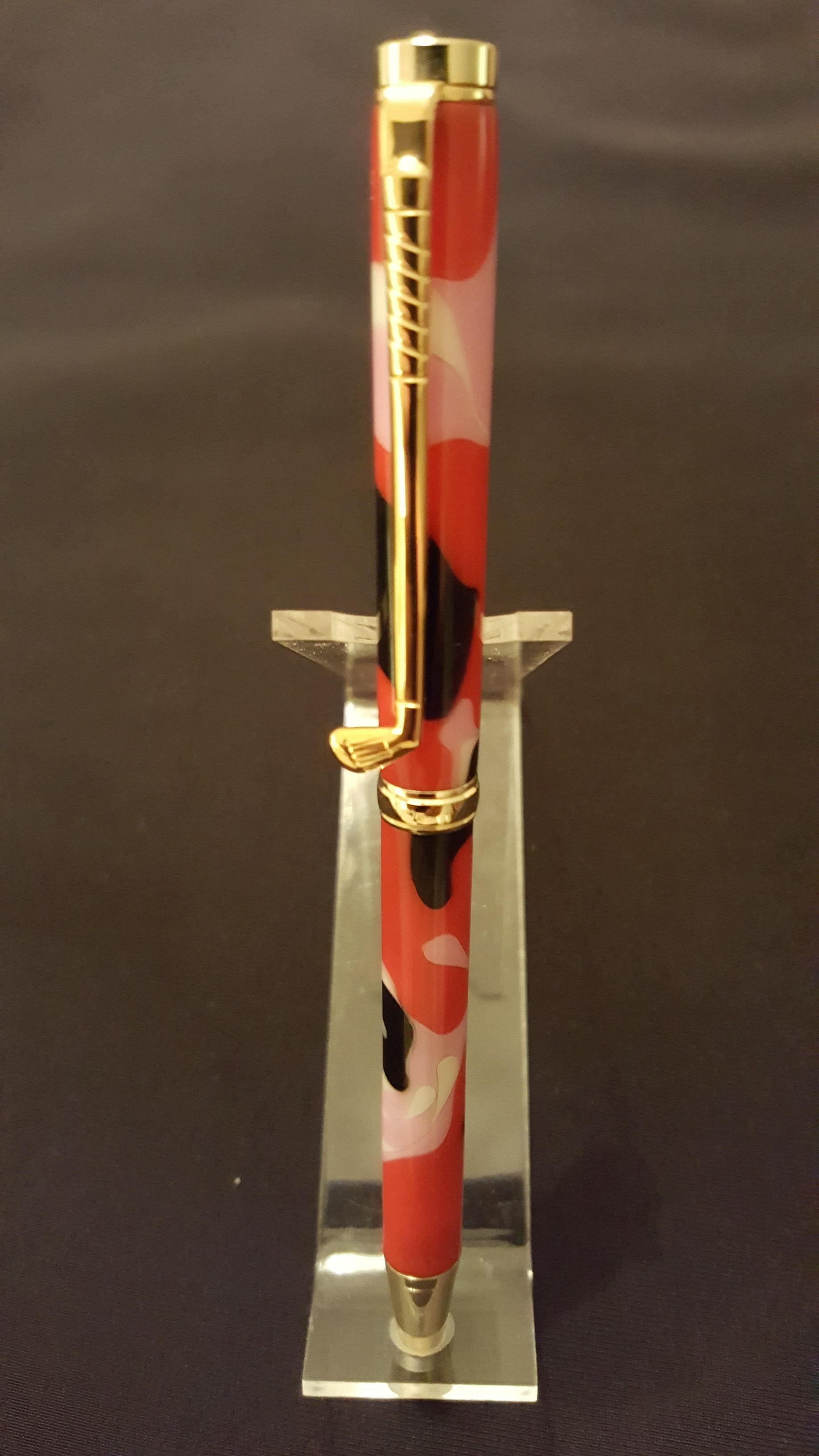 Golfers Slimline Twist Pen in Black & Berry Camo Acrylic with 24K Gold Hardware