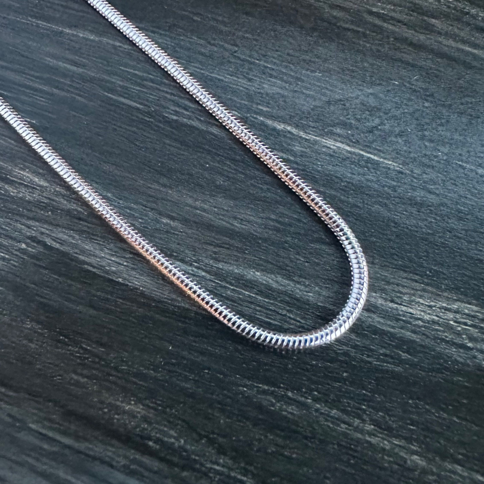 20” 1.5mm Snake Chain in Bright Silver Finish