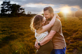 Babybauchshooting, Babybauchfoto, Schwangerschaftsfoto, Schwangerschaftsshooting, Shootingkleider