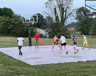 Basketball2.jpg