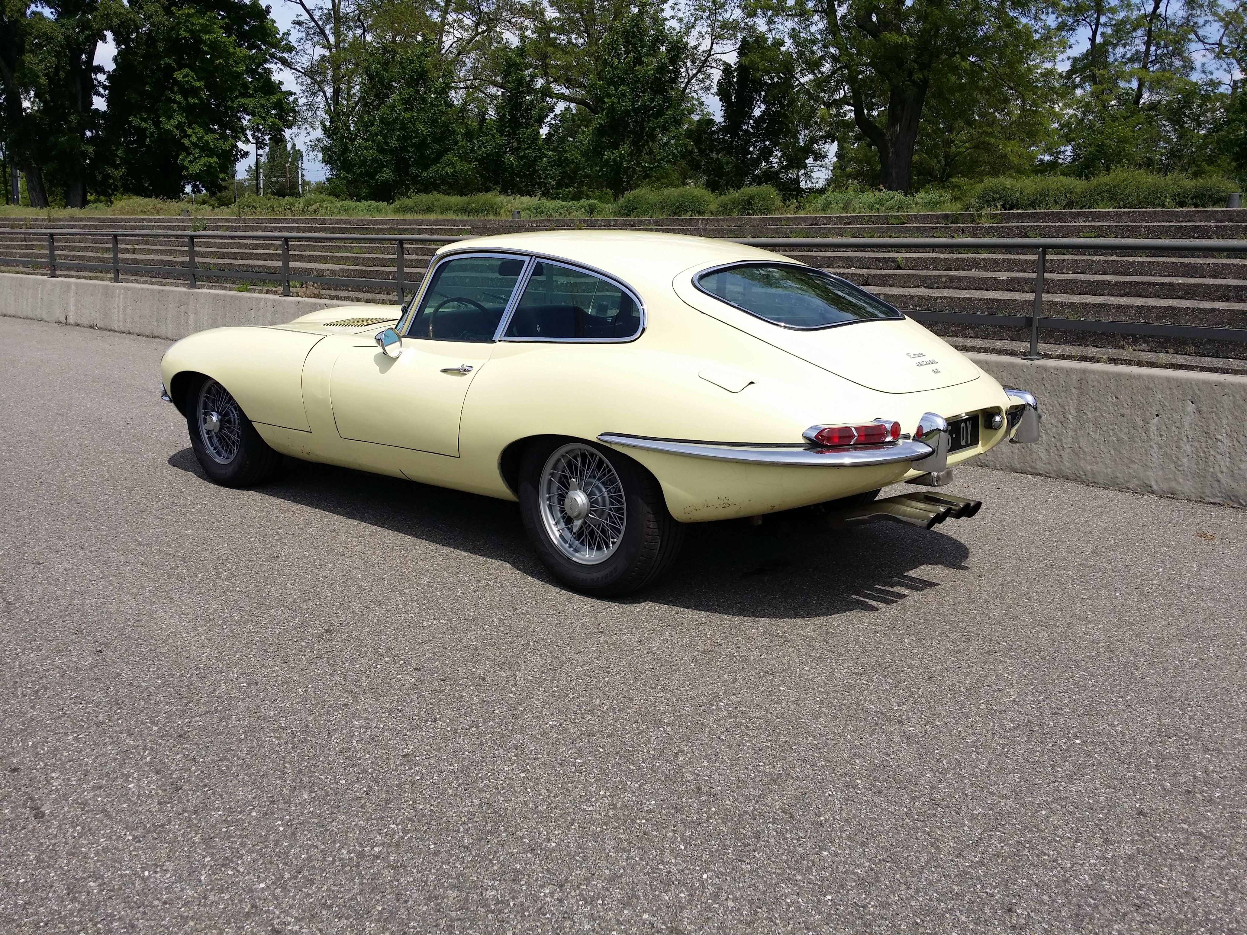 Jaguar Type E