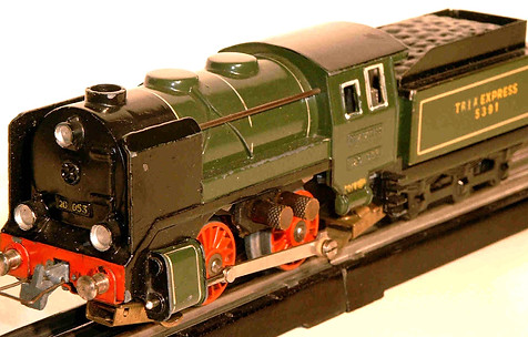 TRIX 21053 Speichenrad A_edited.jpg